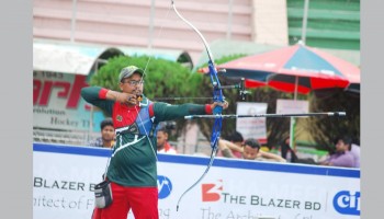 দল হারলেও সোনা জিতেছেন রোমান